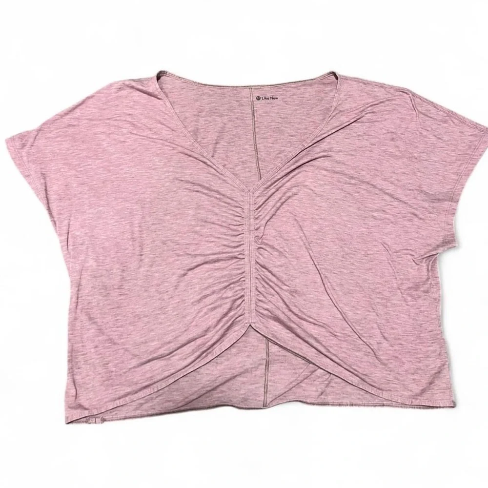 Lululemon Mauve Ruched Crop Top